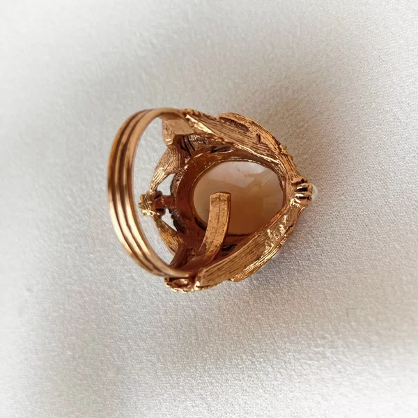 Винтажное кольцо с камеей от Florenza Купить антиквариат
