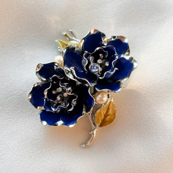 Винтажная брошь «Синий цветок» от Coro Купить