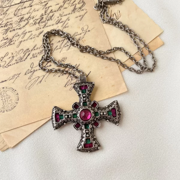 Винтажный кулон «Мальтийский крест» от Miracle Купить винтаж