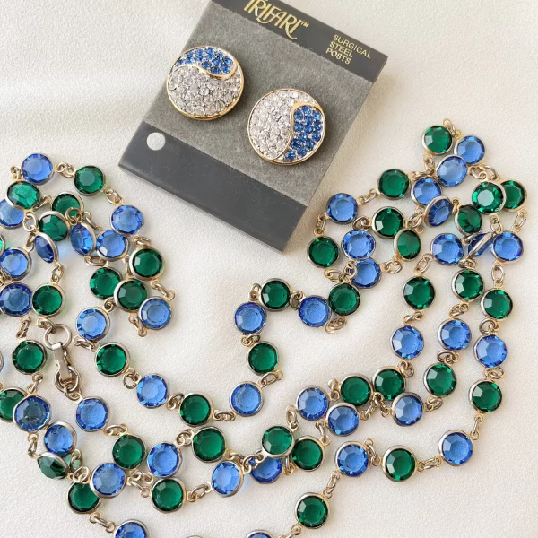 Винтажные бусы с зелено-голубыми кристаллами Swarovski Старинные украшения