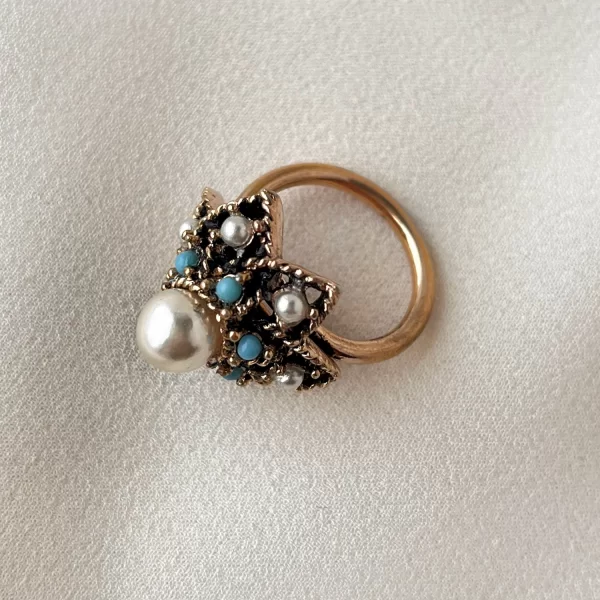 Винтажное кольцо «Бирюза и жемчуг» от Sarah Coventry Купить винтаж