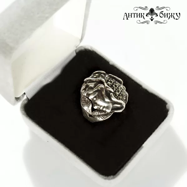 Винтажное серебряное кольцо «Ар-нуво»