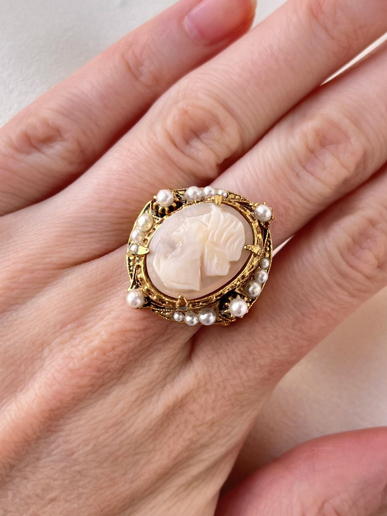 Винтажное кольцо с камеей от Florenza купить